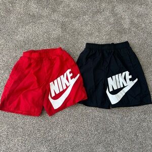 2 pair woven Nike youth medium shorts